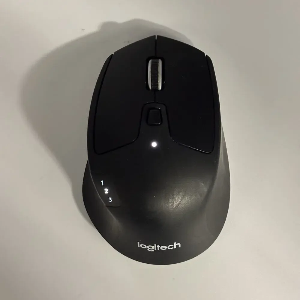 Logitech M720 Triathlon Wireless Mouse, With Dongle - Black - Tested. Works.